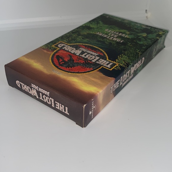 VHS Tape Jurassic Park The Lost World - Picture 2 of 4